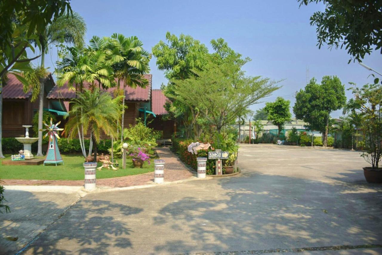Mg Guesthouse Sukhothai Exteriör bild